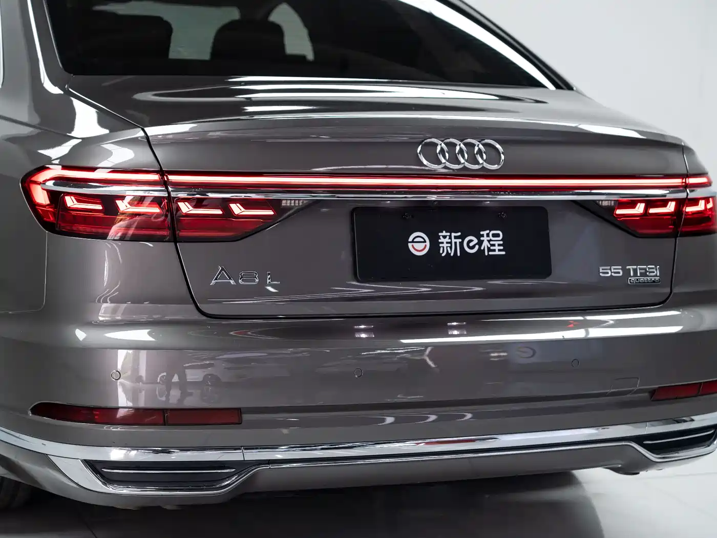Audi A8 2021 A8L 55 TFSI quattro Premium фото 9