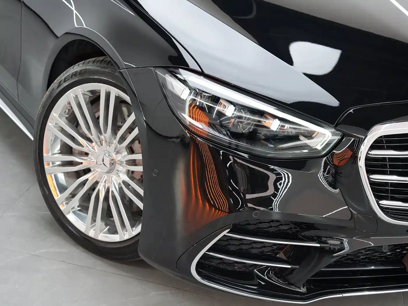 MERCEDES-BENZ S CLASS