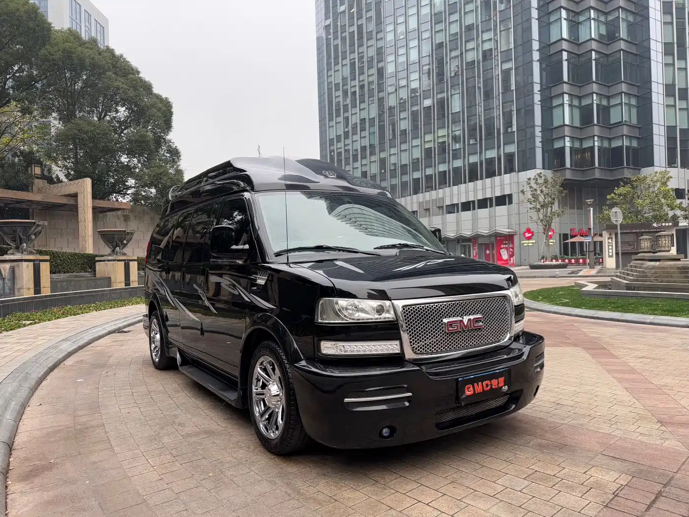 GMC Savana 2017 2017 G660 Elegance Edition