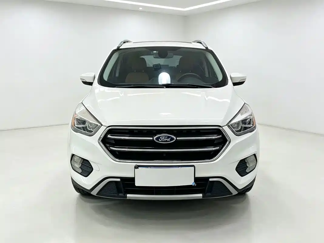 Photo 2 - Ford Kuga