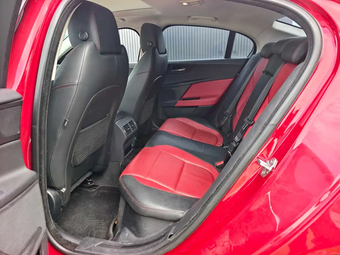 Jaguar XE 2017 2017 2.0T 200PS R-Sport