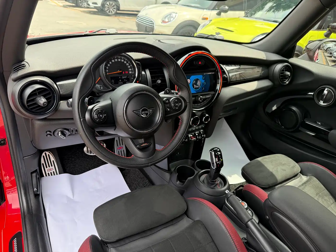 MINI 2019 2.0T COOPER S Racer фото 13