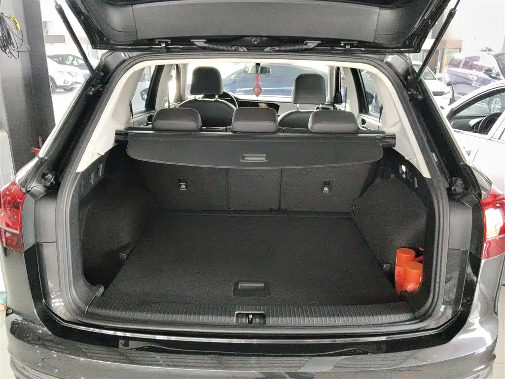 Volkswagen Tayron 2019 330TSI 2WD Luxury China VI фото 15