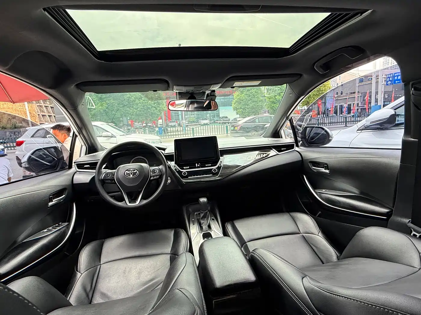 Toyota Levin 2022 Dual Engine 1.8H E-CVT Luxury Edition фото 11