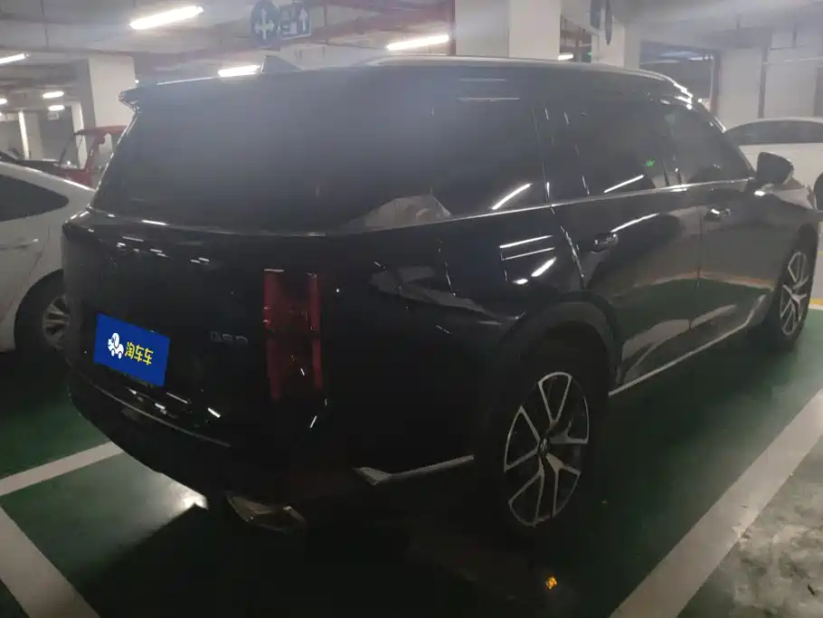 GAC Trumpchi Trumpchi GS8 2024 2024 Navigator Series 2.0TGDI 2WD Luxury Smart Connect Edition