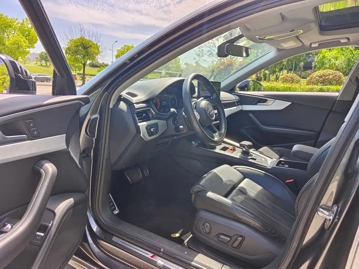 Audi A4L 2020 40 TFSI Fashion Dynamic Edition фото 6