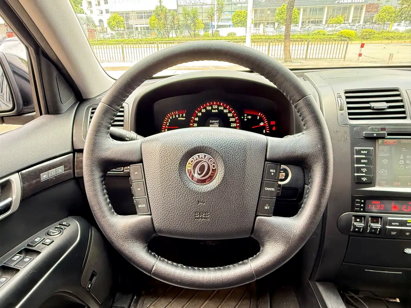 Kia Borego 2011 2008 3.8L Luxury Edition China IV