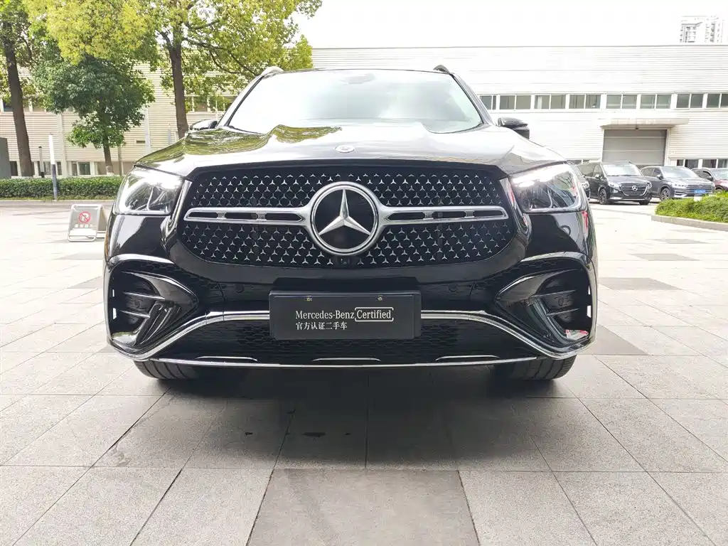 Mercedes-Benz GLE 2025 Facelift GLE 350 4MATIC Fashion Model фото 23
