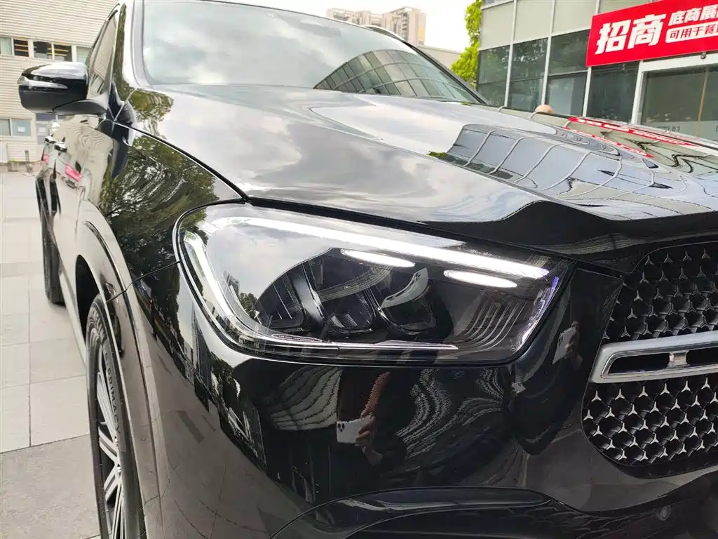 Mercedes-Benz GLE 2025 Facelift GLE 350 4MATIC Fashion Model фото 4