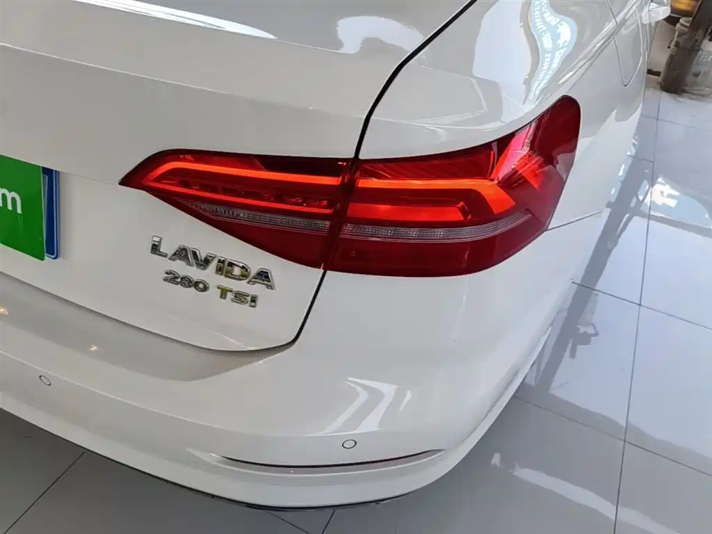 Volkswagen Lavida 2021 280TSI DSG Comfort Edition фото 8