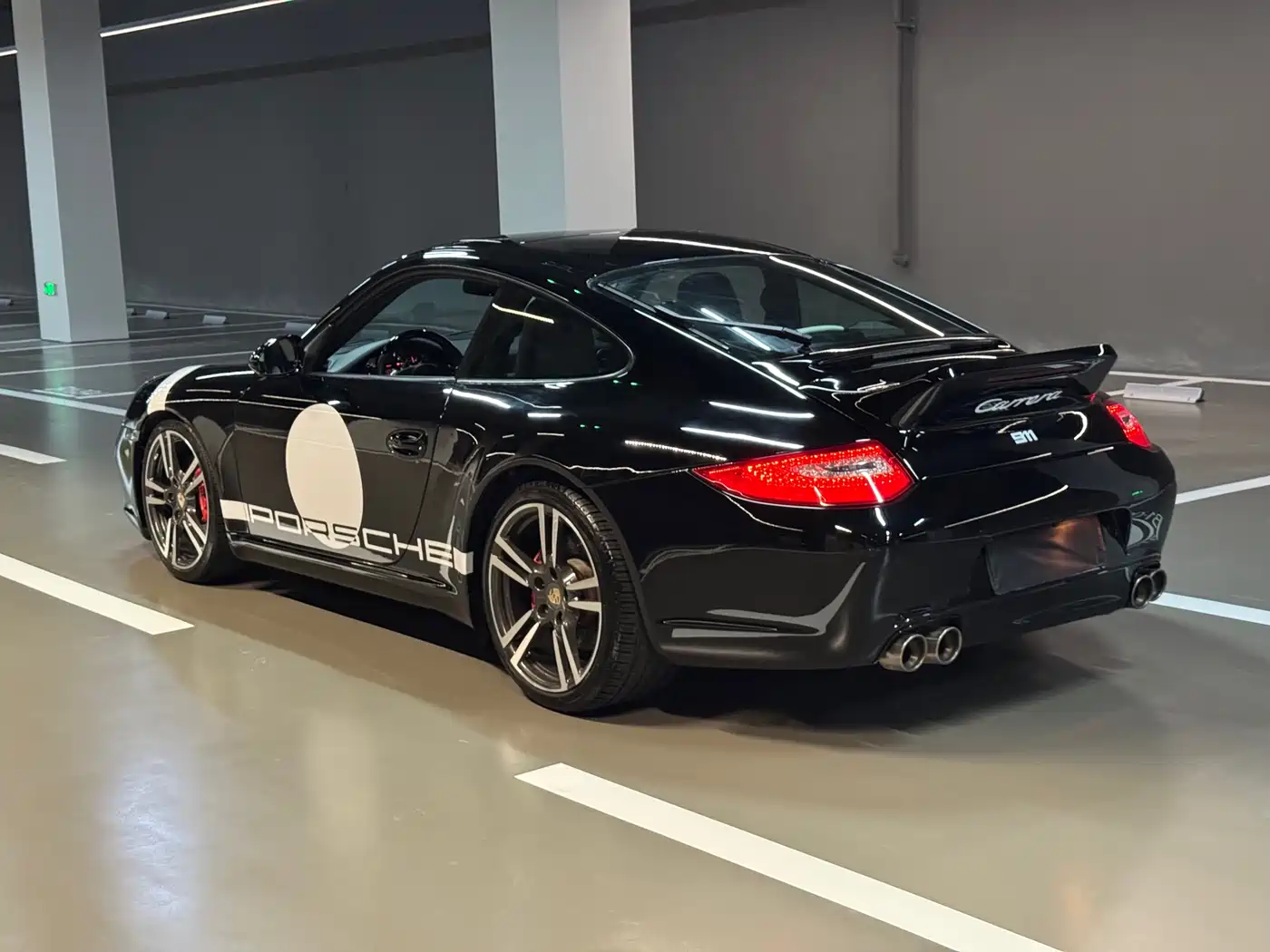 Porsche 911 2010 Carrera 3.6L фото 24