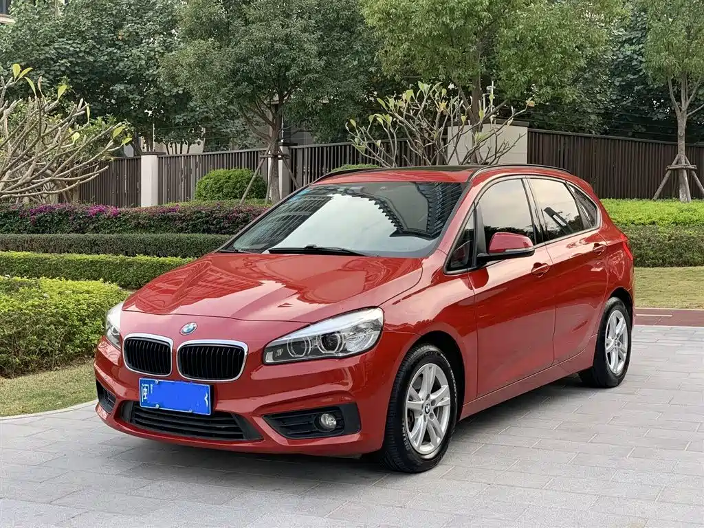 BMW 2 Series Touring 2016 218i Leading