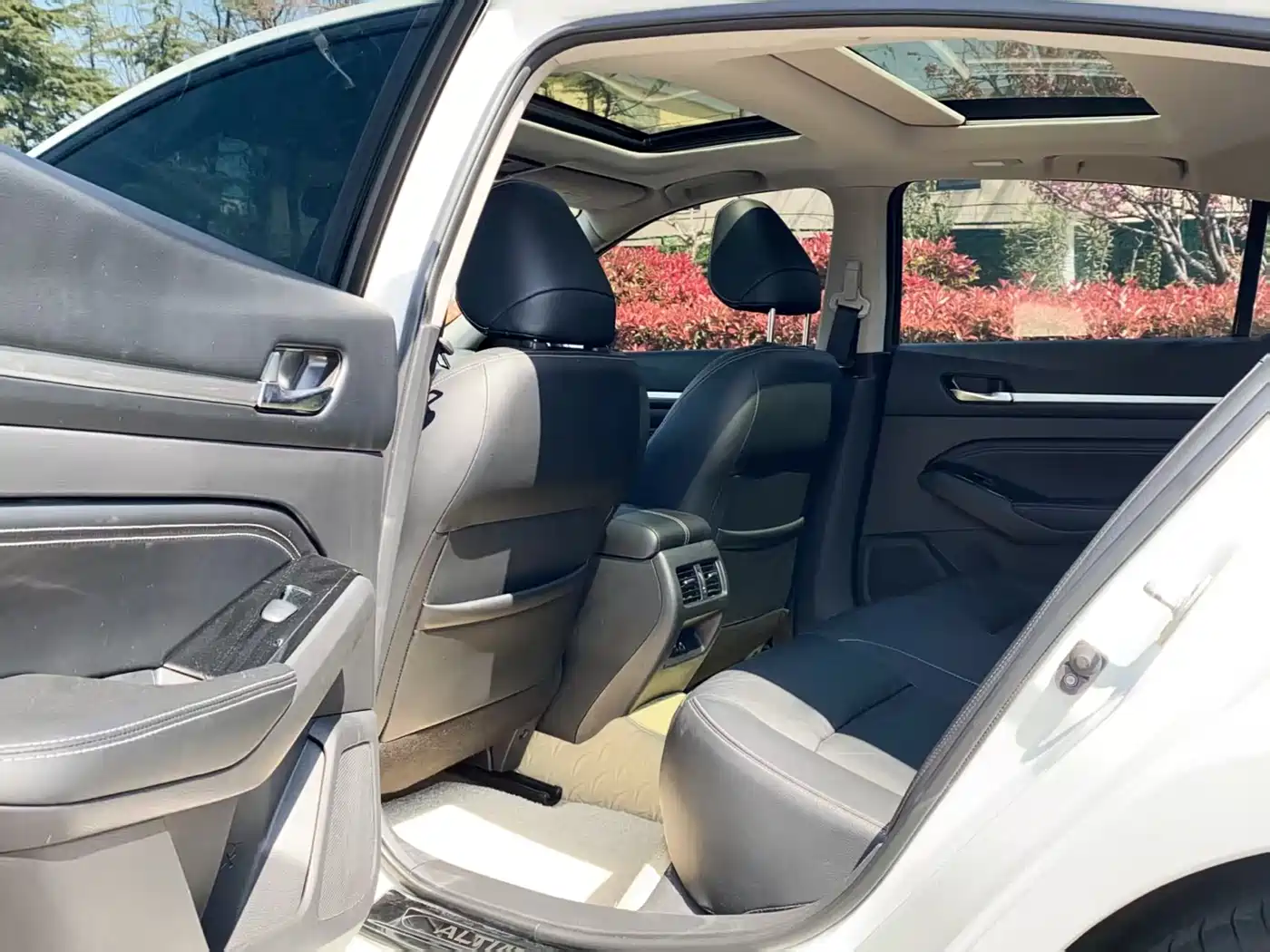 Nissan Teana 2021 2.0L XL Comfort фото 11