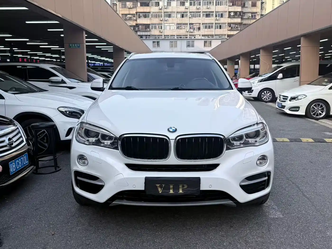 BMW X6 2015 xDrive28i фото 2