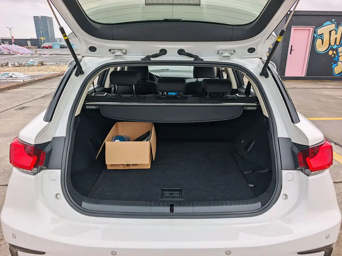 Lexus CT 2017 CT200h Elite Edition Monochrome China V фото 8
