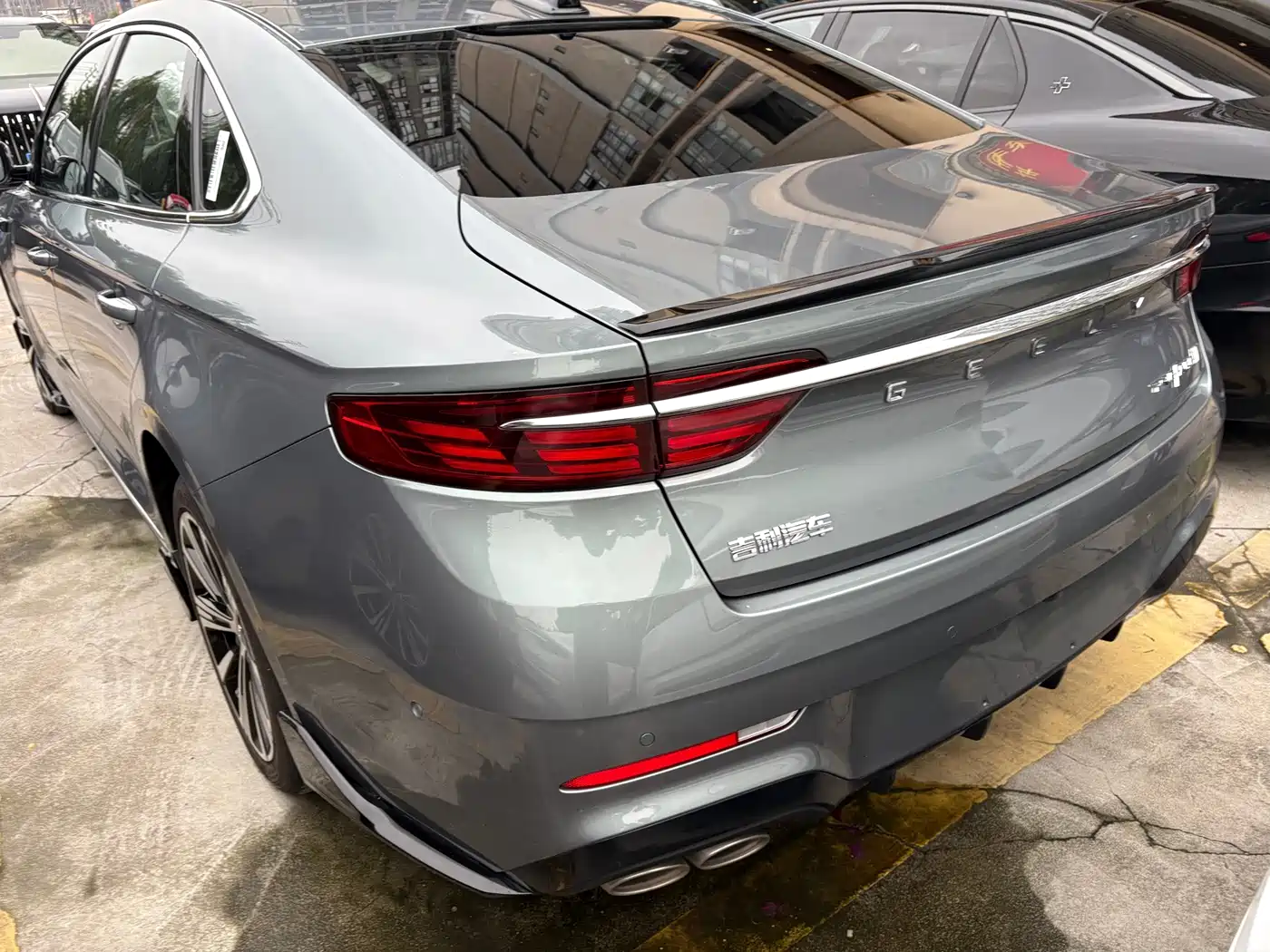Фото 8 - Geely Preface