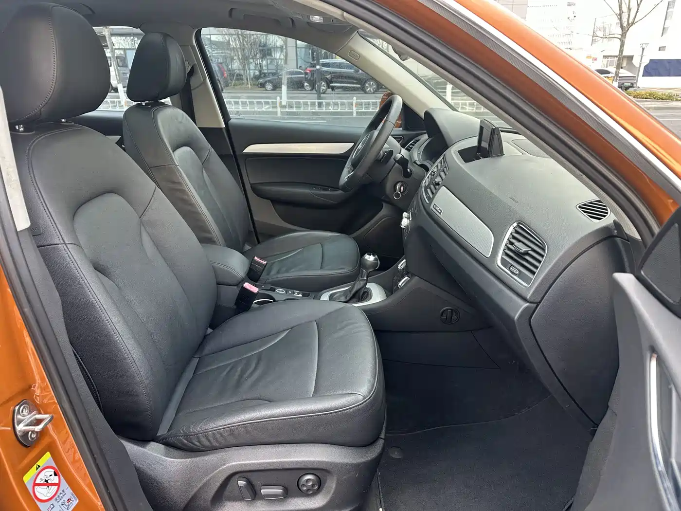 Audi Q3 (Import) 2012 35 TFSI quattro Comfort фото 18