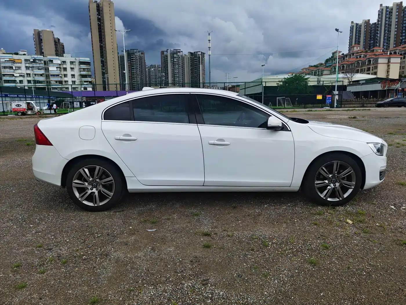 Фото 4 - Volvo S60
