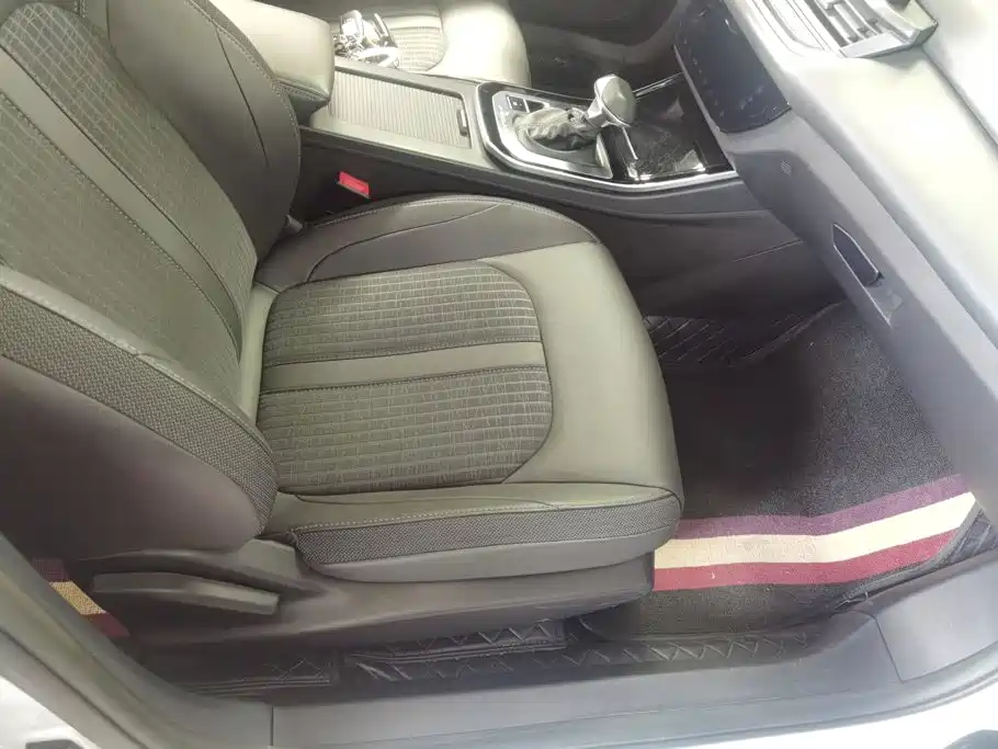 Dongfeng Aeolus Yixuan GS 2020 2020 230T Auto Yuemu Edition