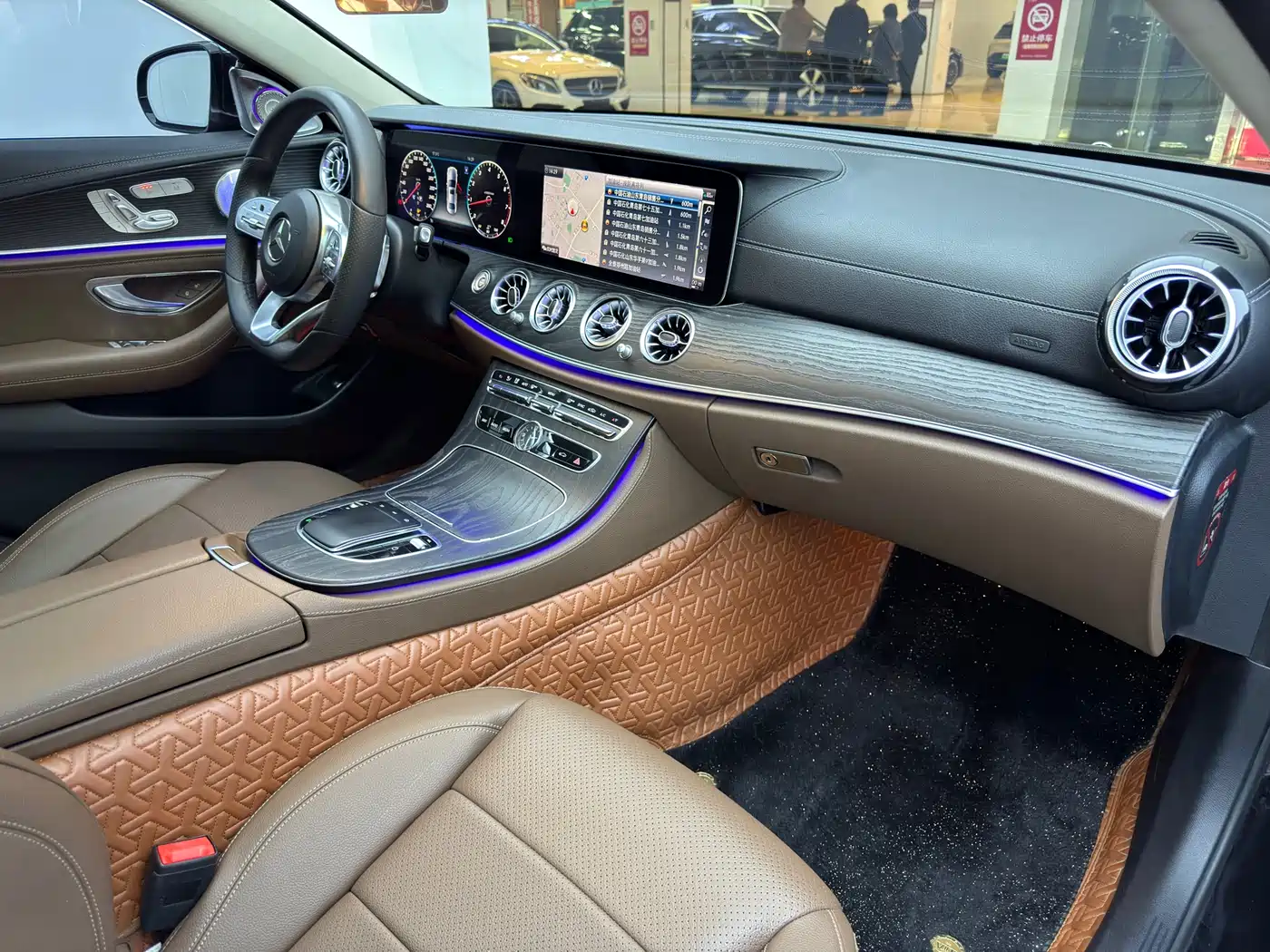 Mercedes-Benz E-Class 2020 E 300 L Fashion фото 11