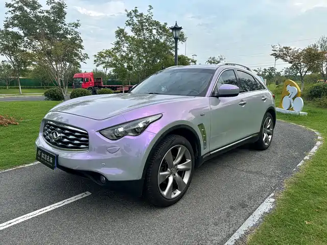  Infiniti Infiniti FX 2011 Infiniti FX35 Premium Edition