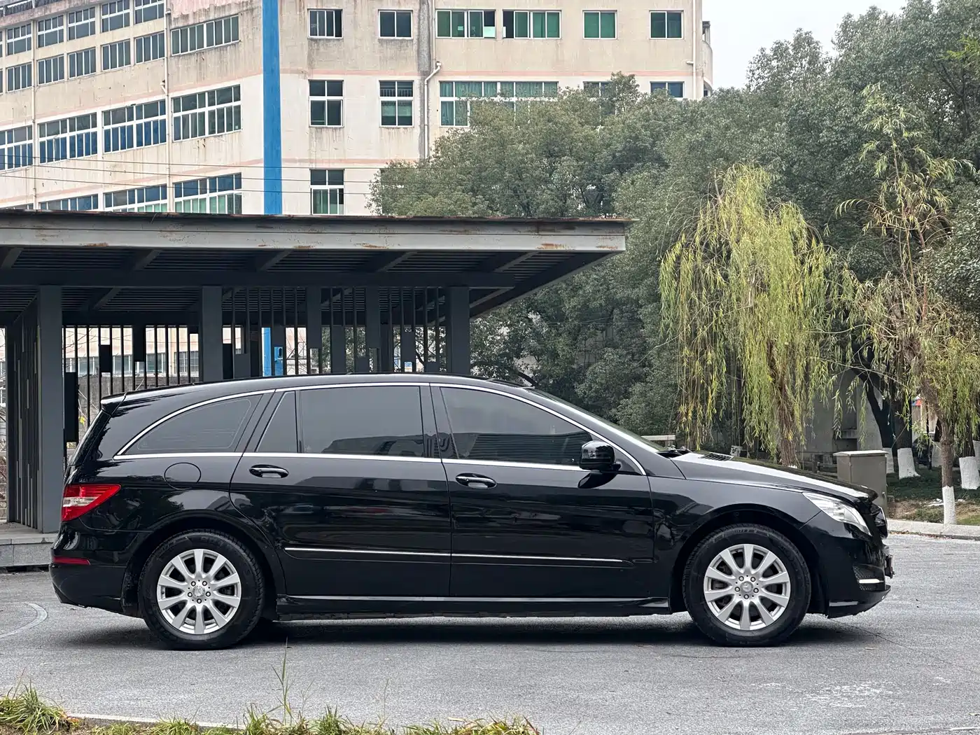 Mercedes-Benz R-Class 2011 R 350 L 4MATIC фото 7