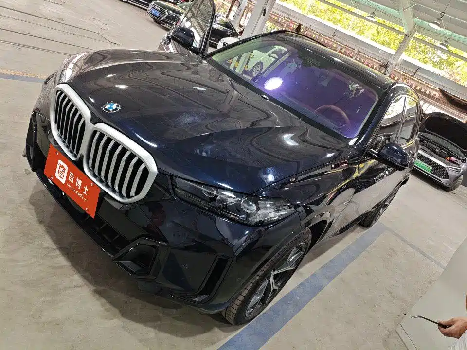 Photo 1 - BMW X5
