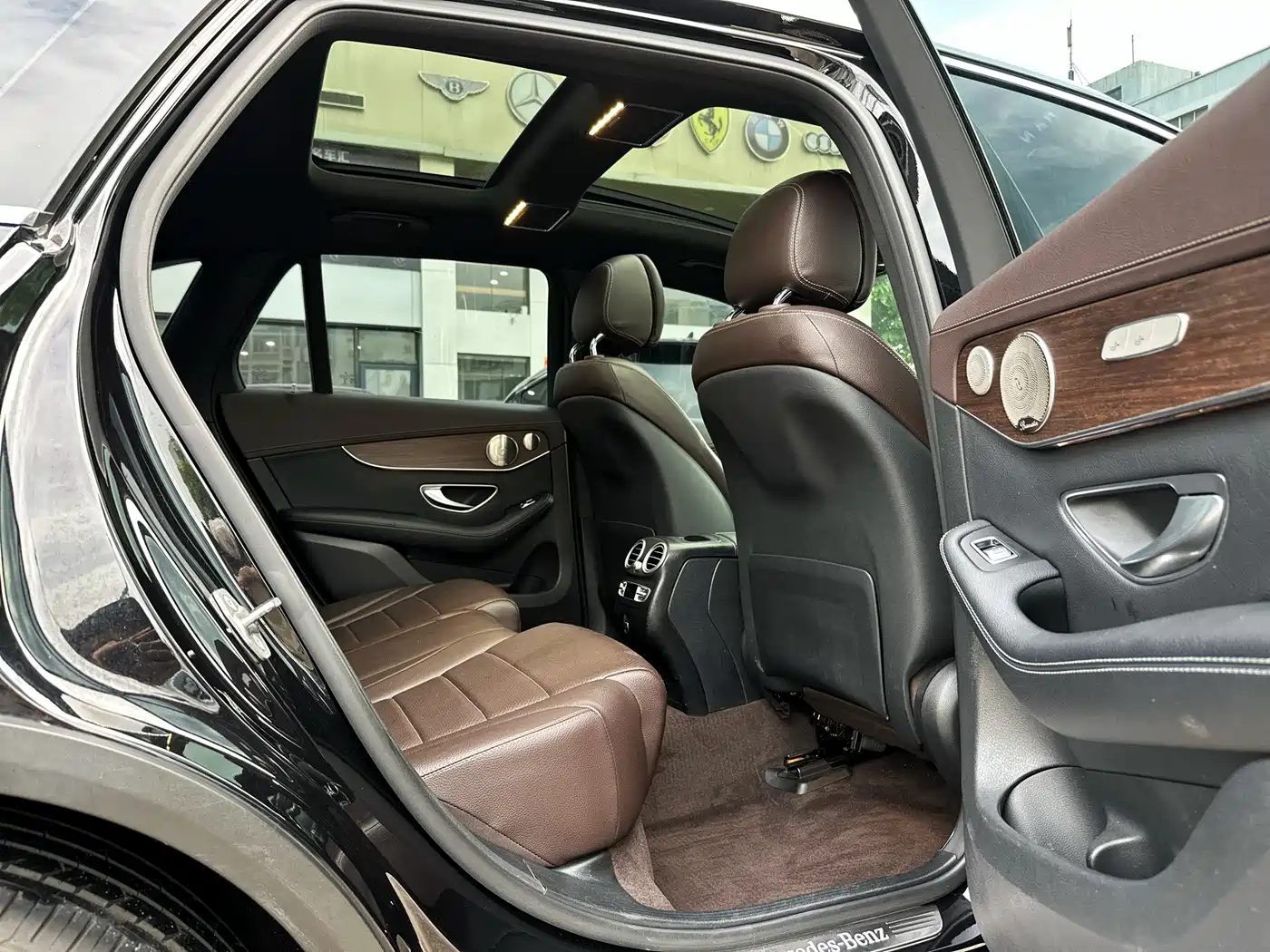 Mercedes-Benz GLC 2021 GLC 260 L 4MATIC Sporty фото 11