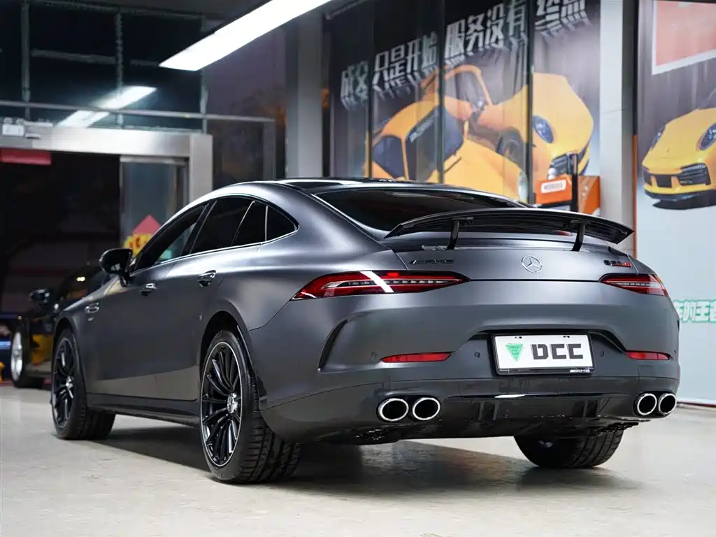 MERCEDES-BENZ AMG GT