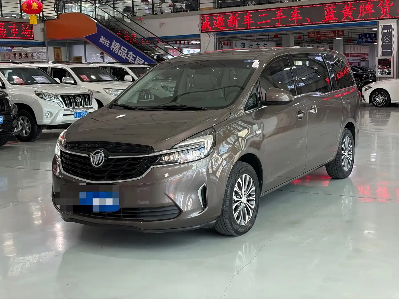 BUICK GL8