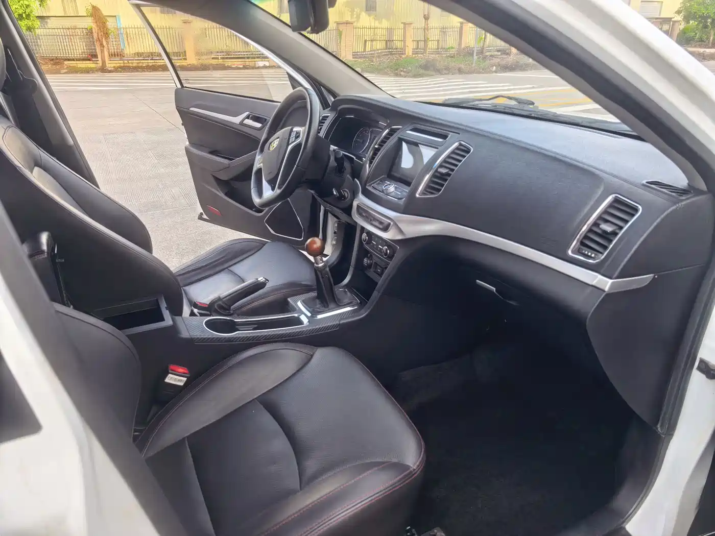 Geely Vision 2016 2016 1.5L Manual Happiness Edition