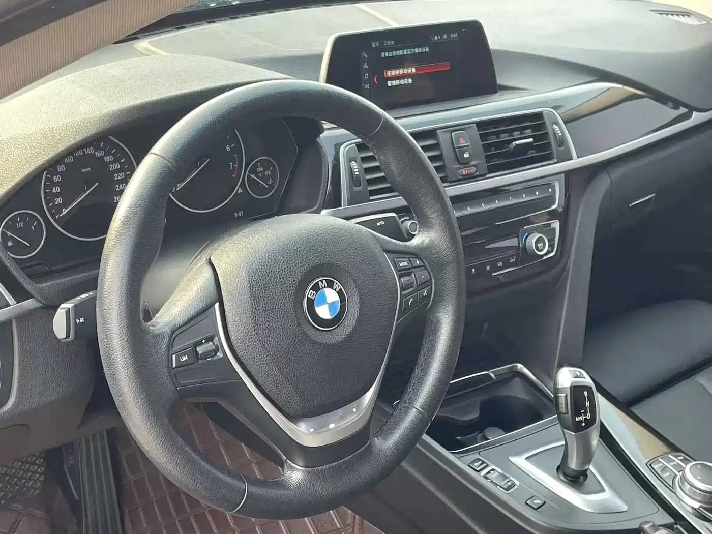 BMW 3 Series GT 2018 320i Fashion фото 4