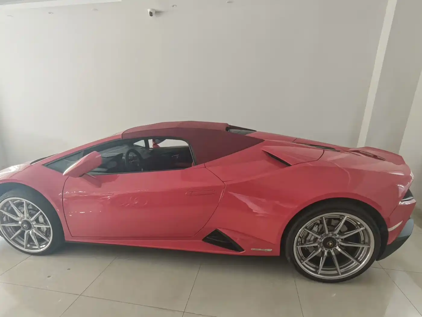 Lamborghini Huracán 2020 Huracán EVO RWD Spyder фото 3