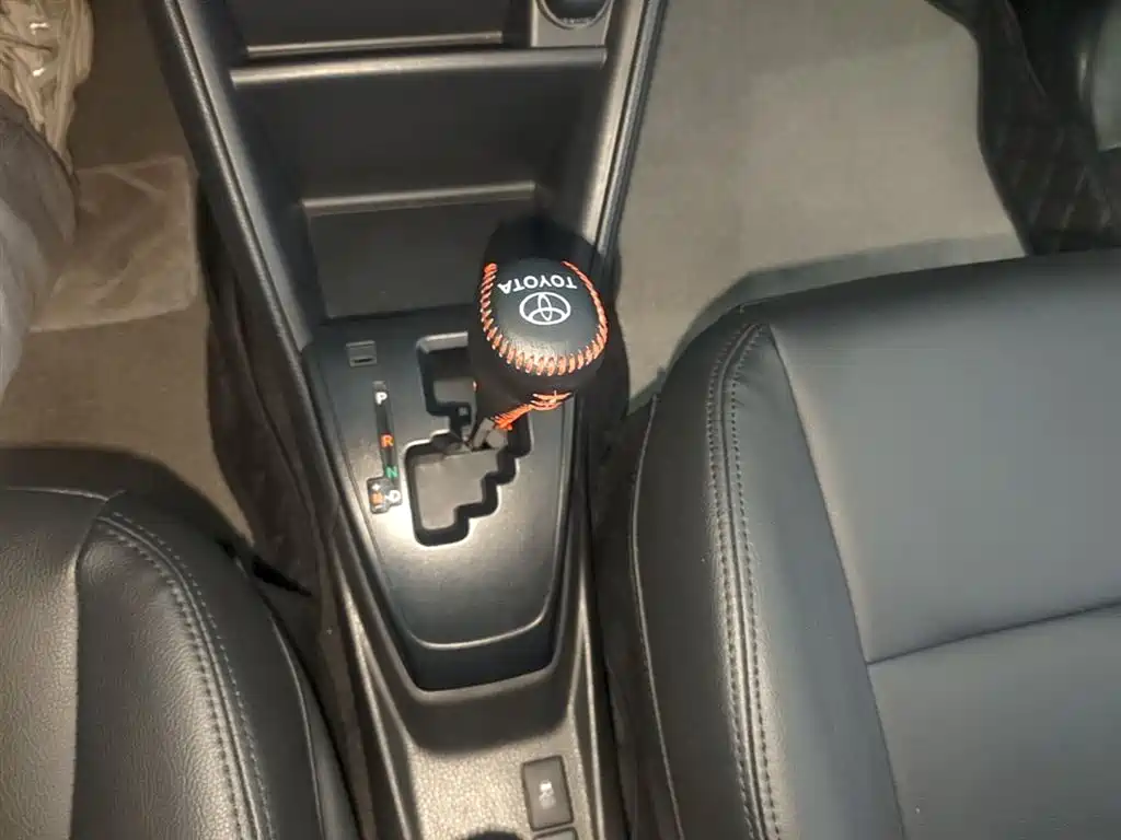 Toyota YARiS L Zhi Xuan 2019 1.5E CVT MeiDong Edition China VI фото 14