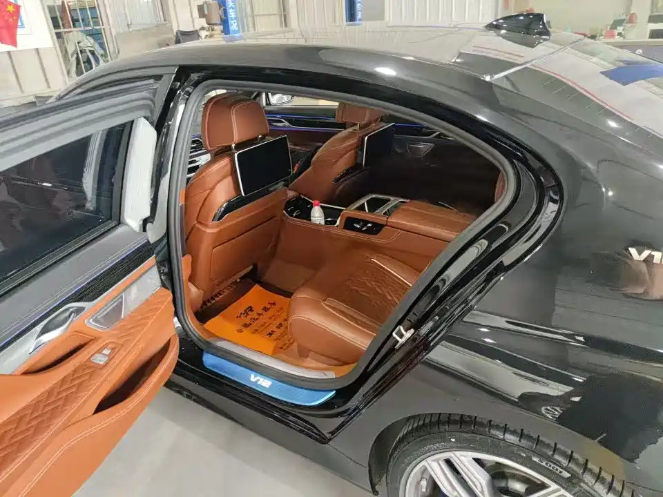 BMW 7 Series 2021 2019 Facelift M760Li xDrive V12 Luxury Package