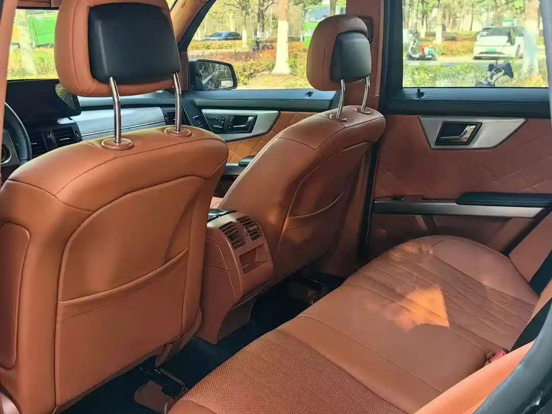 Mercedes-Benz GLK-Class (Import) 2011 GLK 300 4MATIC Fashion фото 9