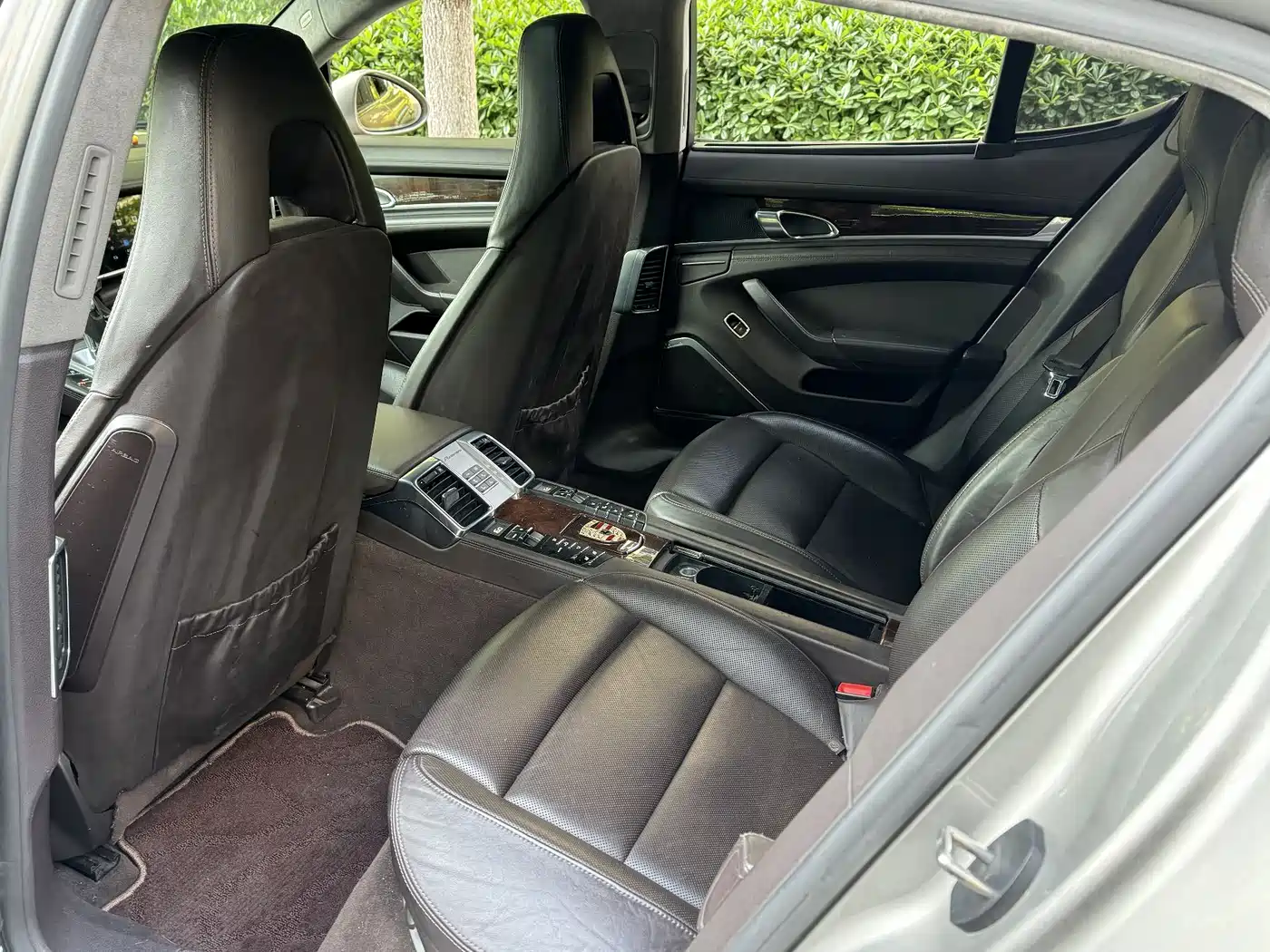 Porsche Panamera 2010 Porsche Panamera Turbo 4.8T фото 6