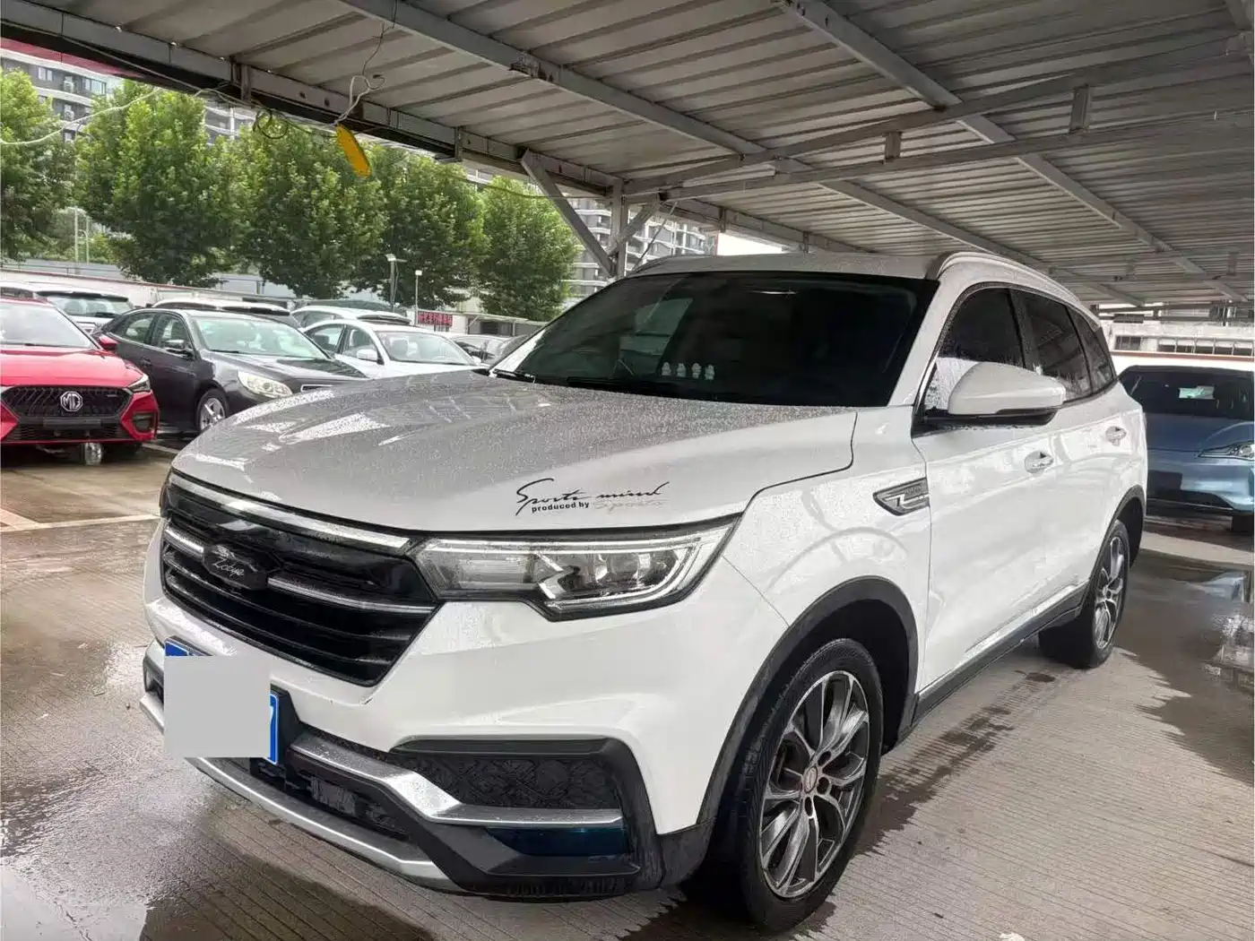 Фото 1 - Zotye T500