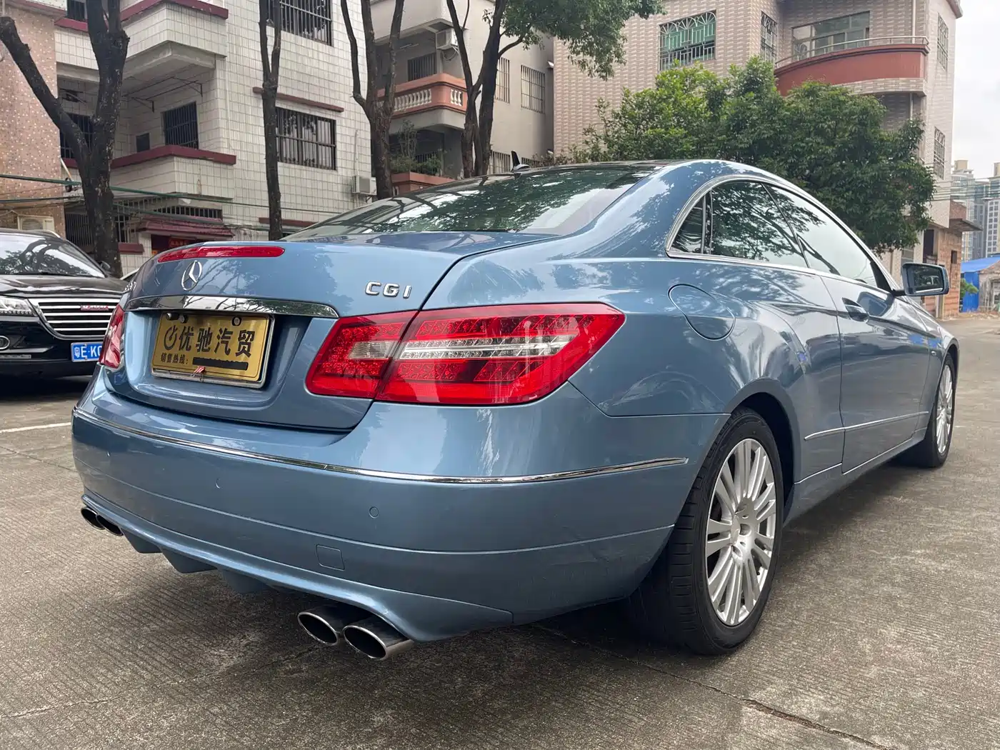 Mercedes-Benz E-Class (Import) 2011 E 260 CGI Coupe фото 8