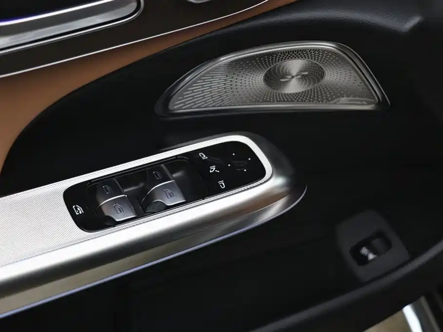 Фото MERCEDES-BENZ E-CLASS 2026 12