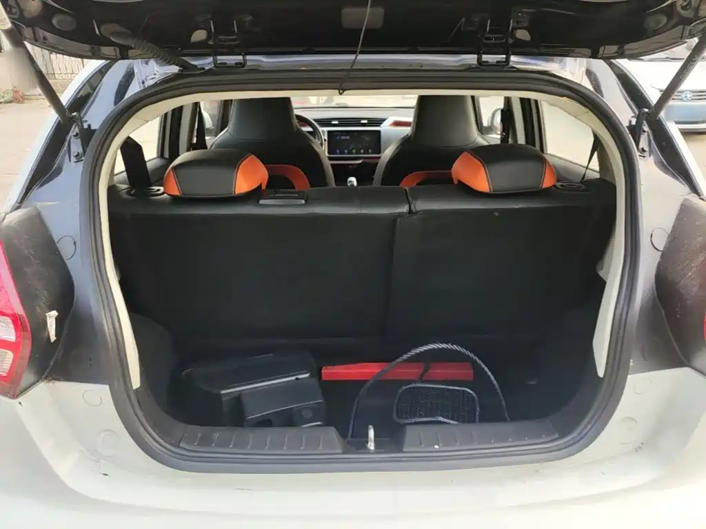 Geely Yuanjing X1 2018 2017 1.3L Auto Player Edition
