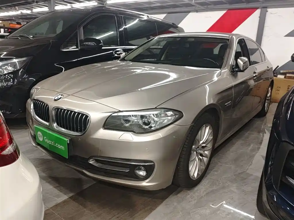 BMW 5 Series 2017 525Li Luxury Design Package