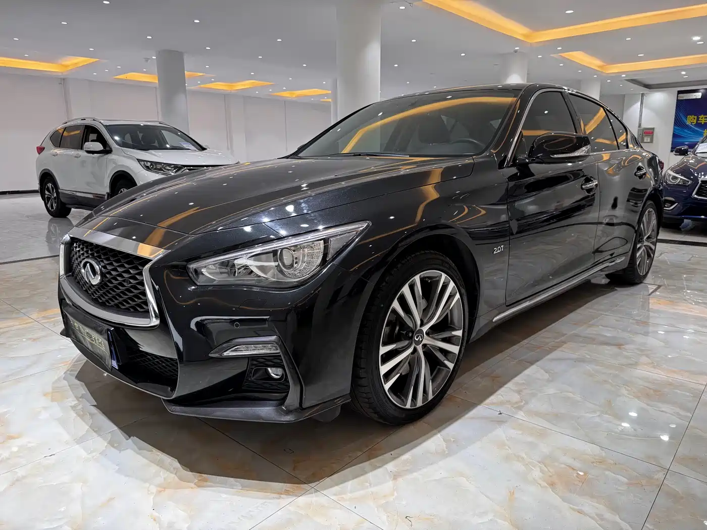 Infiniti Q50L 2021 2.0T Premium Sport