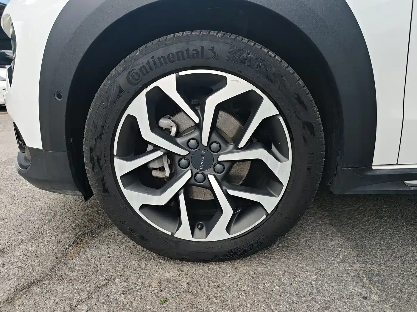 Lynk & Co 02 2019 1.5T DCT FWD Jin Pro Version China VI фото 20