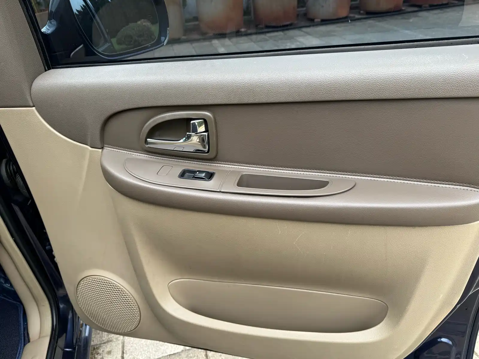 Photo 9 - Buick GL8