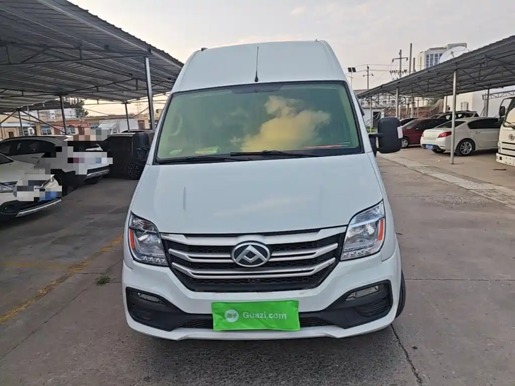 Photo 3 - SAIC Maxus Xintu V80