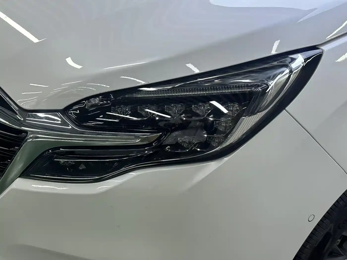 Buick GL8 2022 ES Landmark 653T Premium фото 21