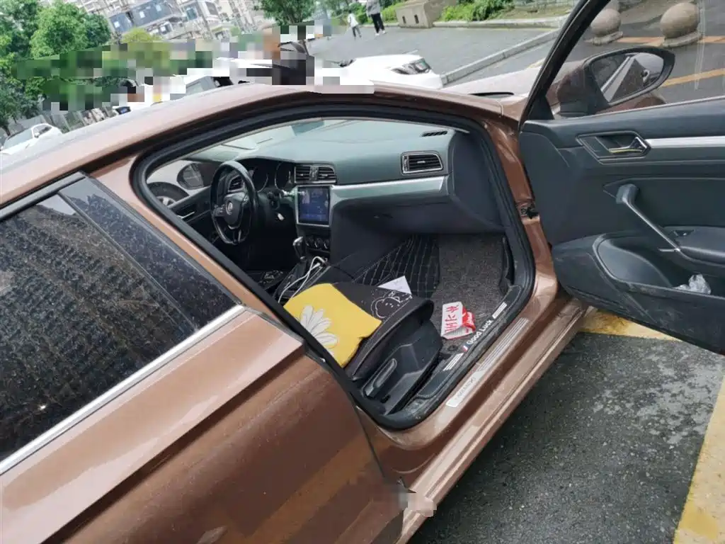 Volkswagen Lamando 2017 280TSI DSG Comfort Edition фото 20