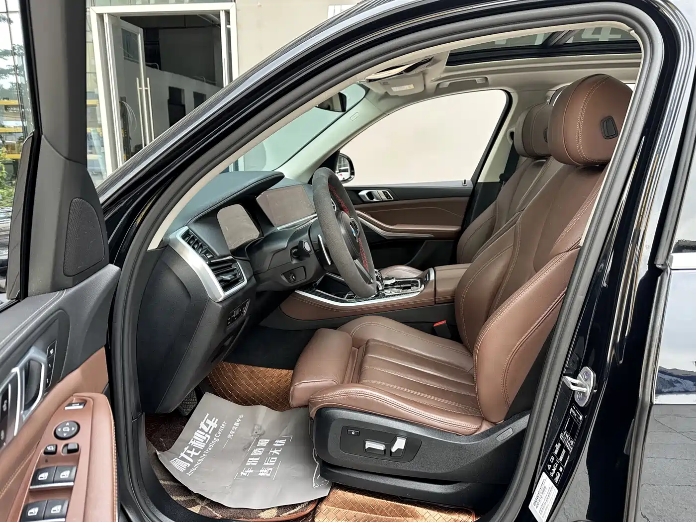 BMW X5 (Import) 2021 xDrive30i M Sport Package фото 6