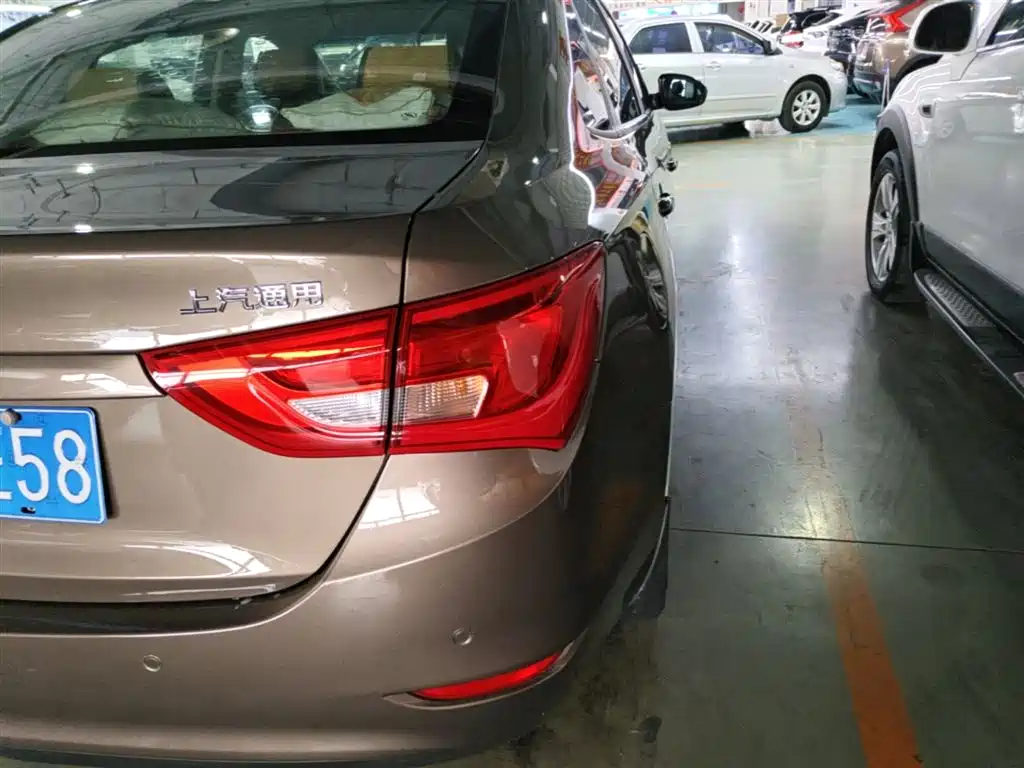 Buick Excelle 2016 15N Automatic Elite фото 8